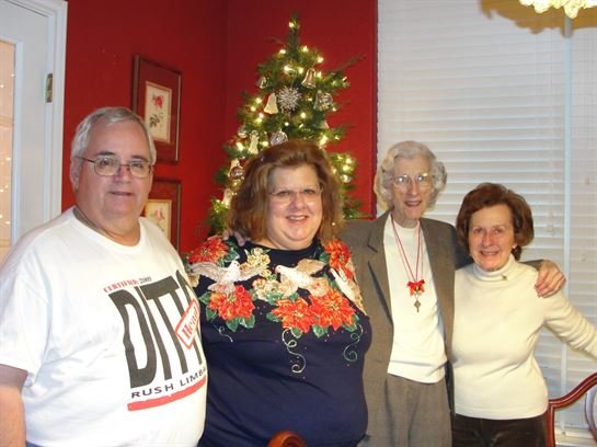 Catherine Marie Phillips - Photo 23