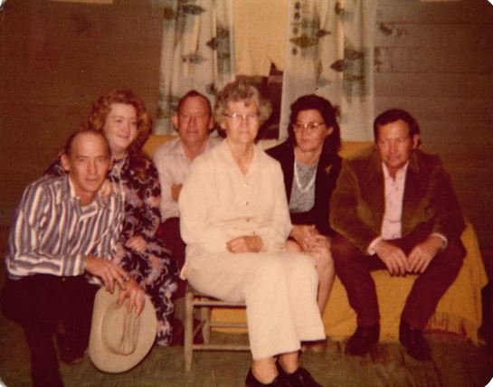 Bobby and Emily Duncan - Photo 21