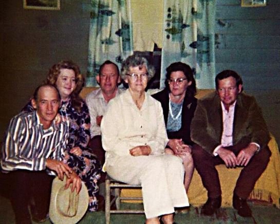 Bobby and Emily Duncan - Photo 62