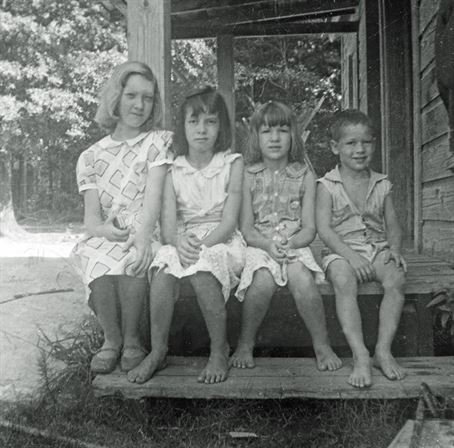 Bobby and Emily Duncan - Photo 80