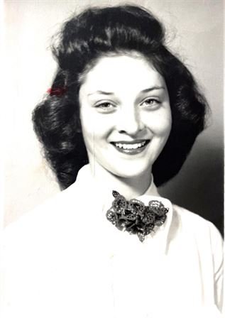 Daisy "Vianna" Miller - Photo 18