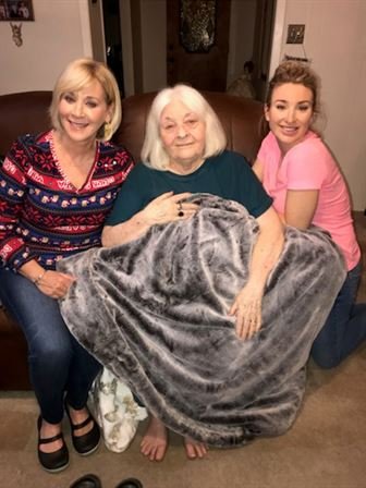 Daisy "Vianna" Miller - Photo 35