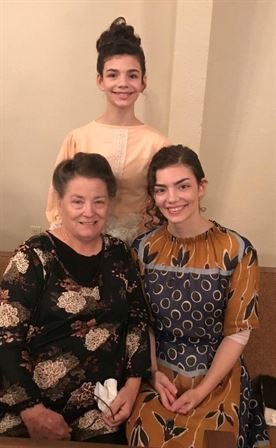 Sheila Kay Hinson - Photo 38