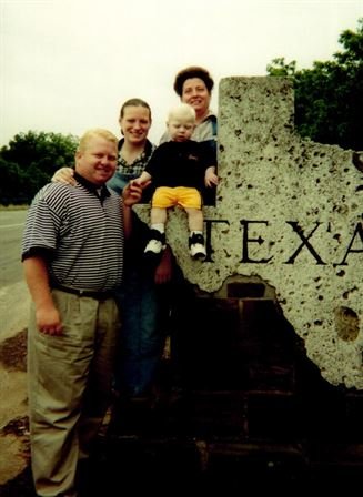 Sheila Kay Hinson - Photo 45