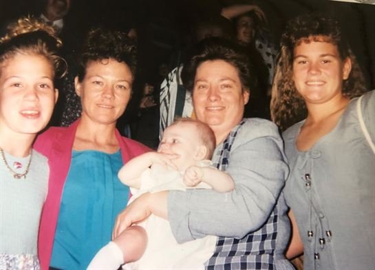 Sheila Kay Hinson - Photo 97