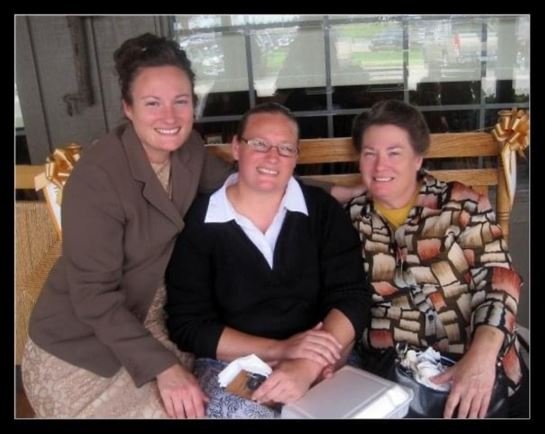 Sheila Kay Hinson - Photo 98