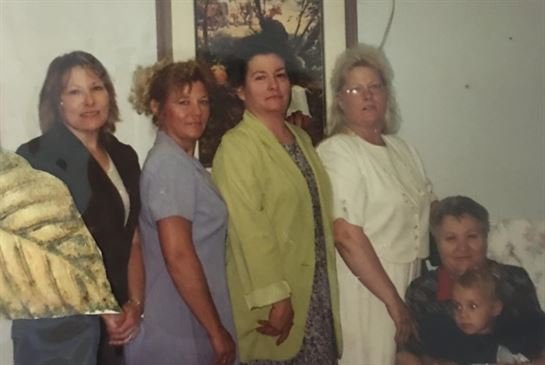 Sheila Kay Hinson - Photo 123