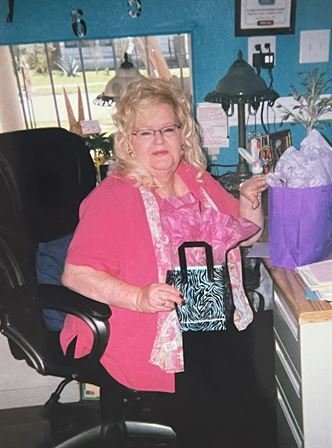 Joyce Carol Whitstine - Photo 18