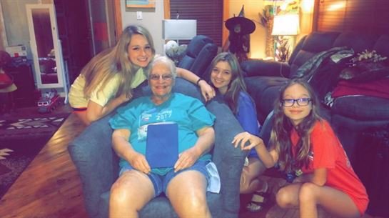 Christine Bukowsky - Photo 68