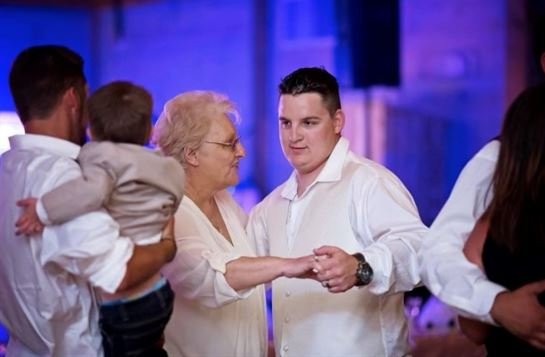 Christine Bukowsky - Photo 69