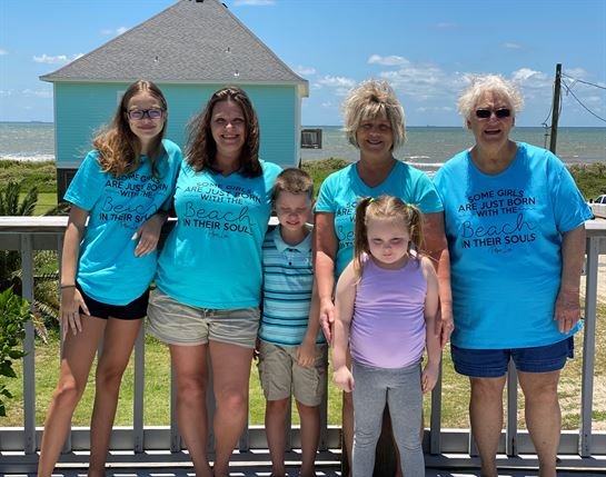 Christine Bukowsky - Photo 103