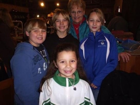 Christine Bukowsky - Photo 117