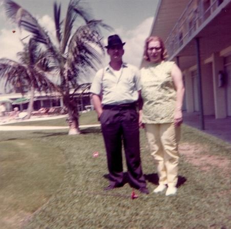 Robert "Bob" Phillips - Photo 9