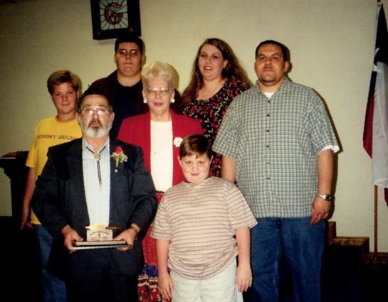 Robert "Bob" Phillips - Photo 47