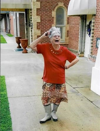 Mary Ellen Ener - Photo 23