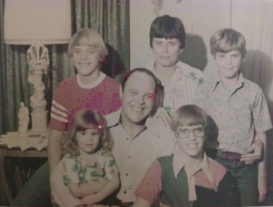 Mary Ellen Ener - Photo 42