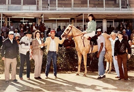 Johnny Bendy - Photo 13