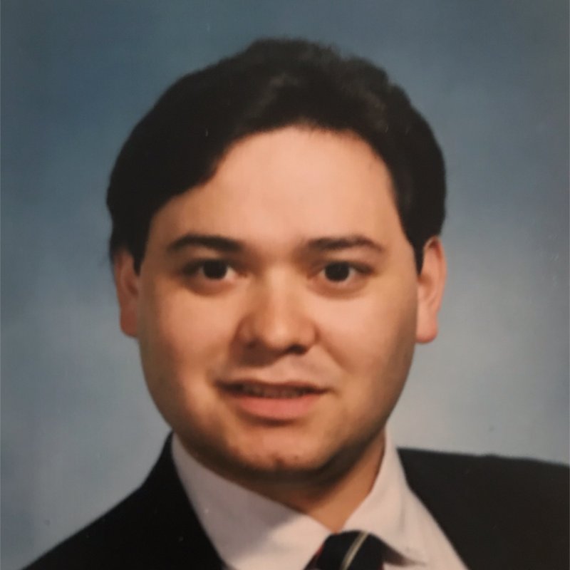 Victor Alfredo Holguin III - Photo 2