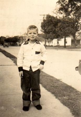 James Taylor Eastin - Photo 7