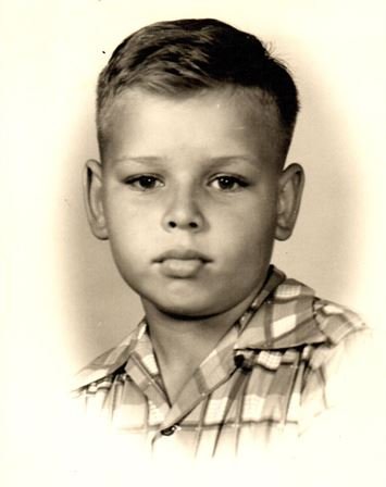 James Taylor Eastin - Photo 34