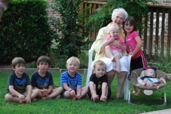 Doris Faye Welch - Photo 12