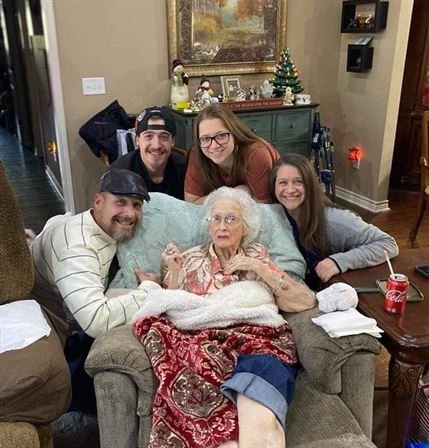 Doris Faye Welch - Photo 43