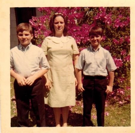 Jeneane Seruntine Burdine - Photo 12