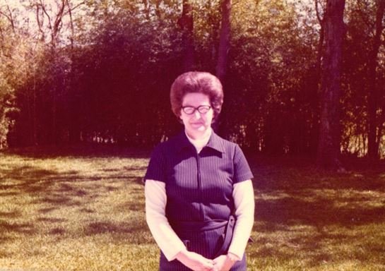 Jeneane Seruntine Burdine - Photo 21