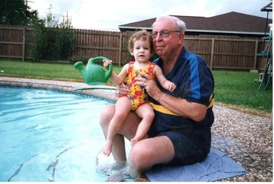 Marcus Gil Rector - Photo 2