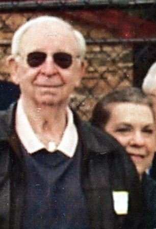 Marcus Gil Rector - Photo 217