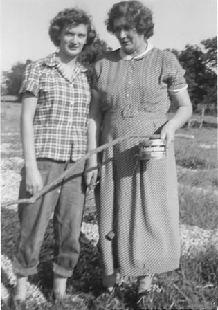 Ruth Elaine Walters - Photo 47