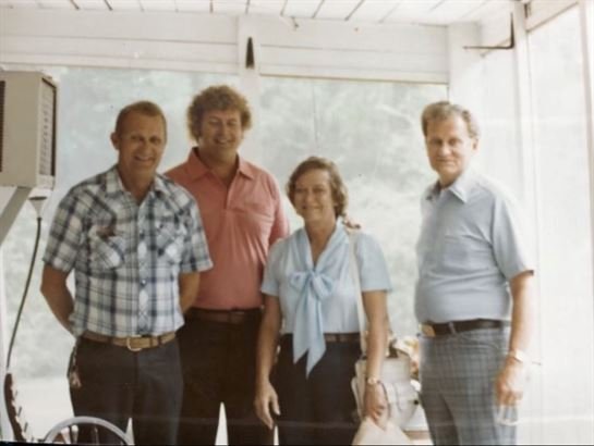 Walter "Kyle" Turner - Photo 59