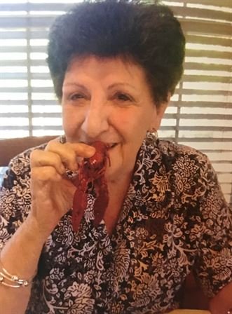 Carolyn Joyce Parker - Photo 5