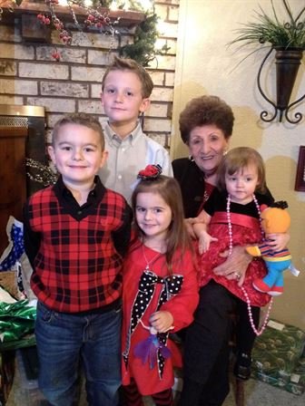 Carolyn Joyce Parker - Photo 72