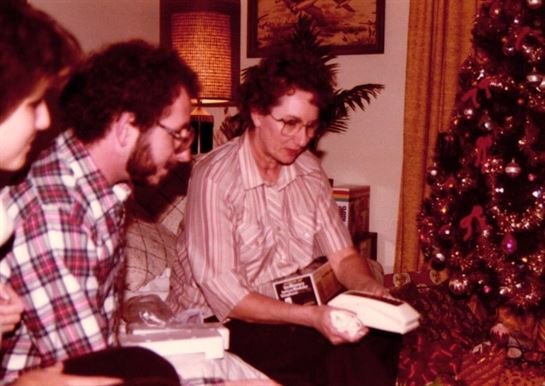 Jean Karasik - Photo 6