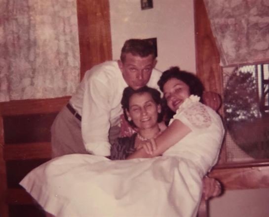 Wanda Louise Picard - Photo 26