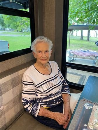 Beth Bagley Shepherd - Photo 32