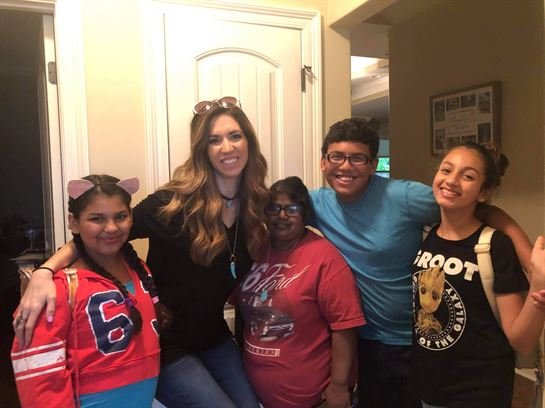 Miriam "Chithy" Singh - Photo 6