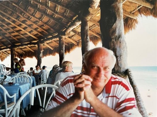 Hugh Dean Ray - Photo 59