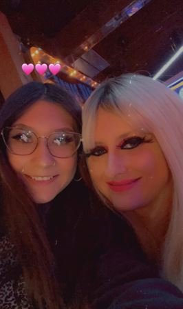 Debbie Marie Hughes - Photo 36