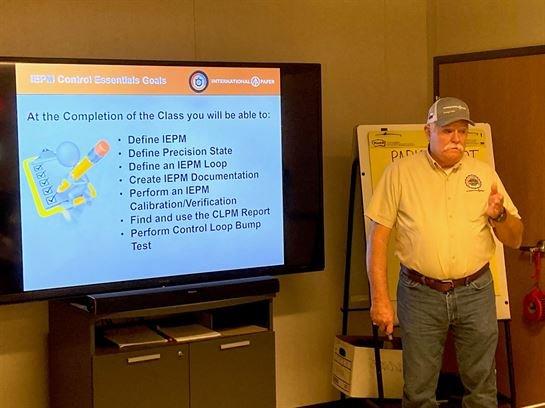 Homer Bennett "Ben" Thomas Jr. - Photo 2