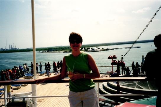 Margaret "Yvonne" Jeanis - Photo 4