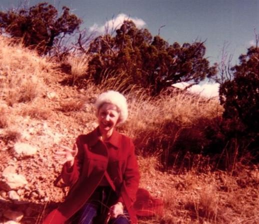 Barbara Jean Honeycutt - Photo 9