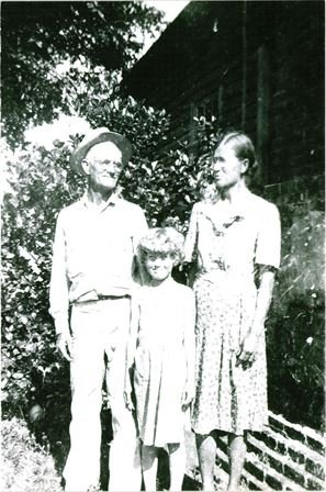 Winnie Garrett - Photo 4