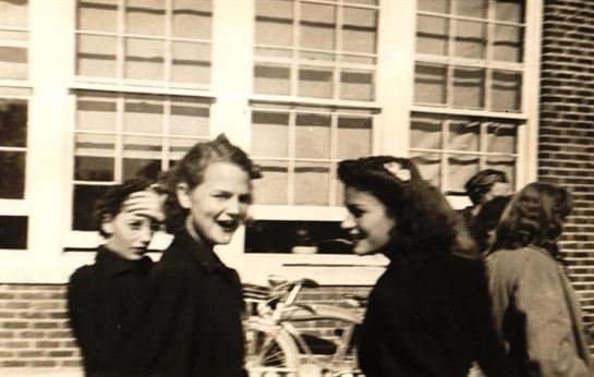 Nora "Tootie" Davis - Photo 12