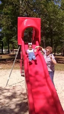 Aleta Gwen McKee Boyle - Photo 11