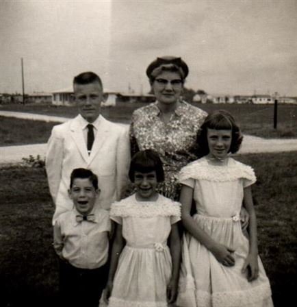 Aleta Gwen McKee Boyle - Photo 94