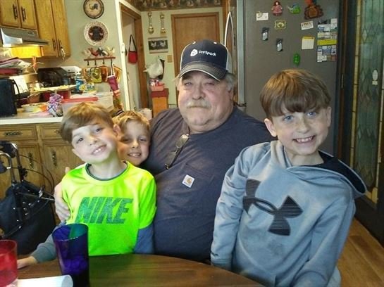 Michael Paul Brown - Photo 11