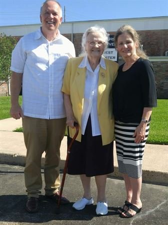 Pansy Travis - Photo 21