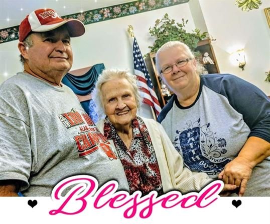 Pansy Travis - Photo 36